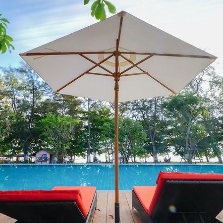 Chatnipa Beach Resort By Morseng Ban Hat Lek Exterior foto