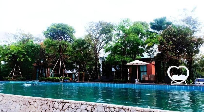 Chatnipa Beach Resort By Morseng Ban Hat Lek Exterior foto